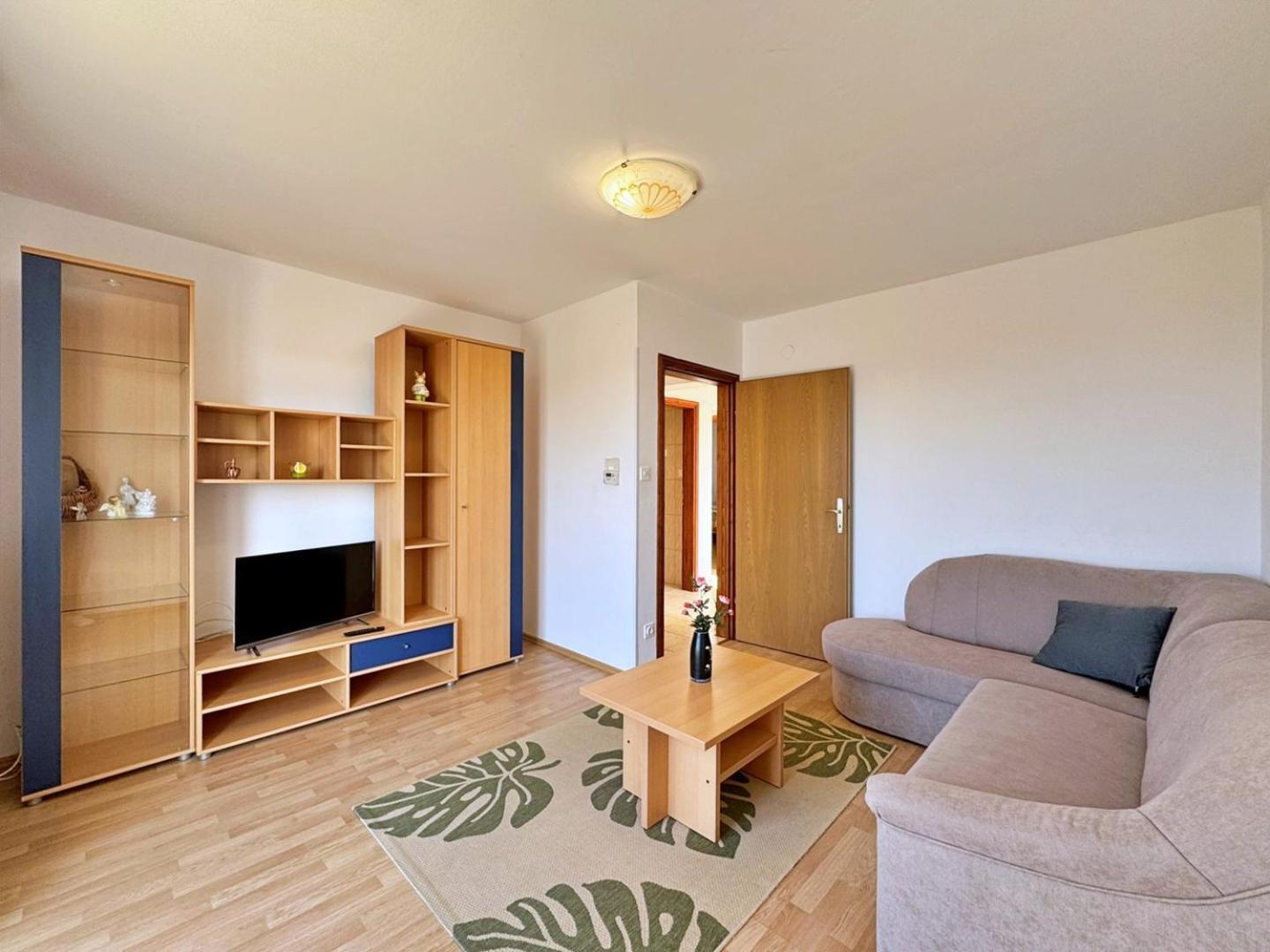 Apartments Pavle Malinska Extérieur photo