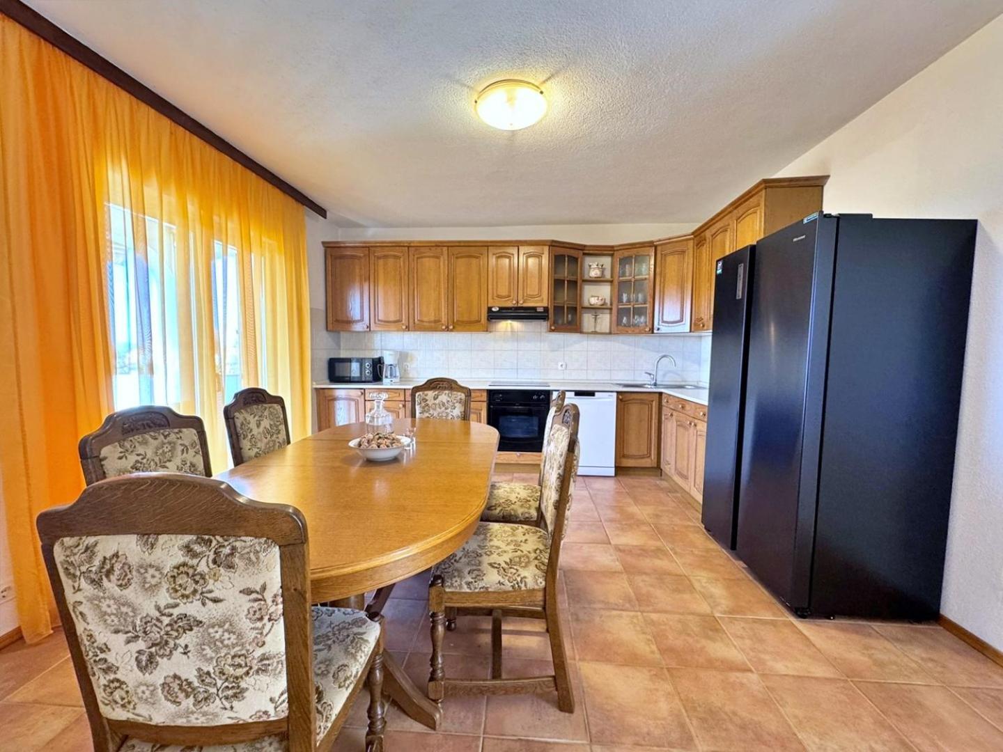 Apartments Pavle Malinska Extérieur photo